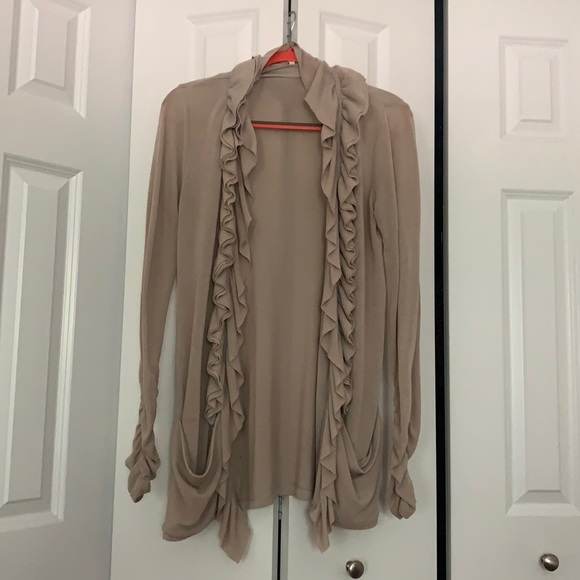 Lightweight ruffled sweater - Picture 1 of 1